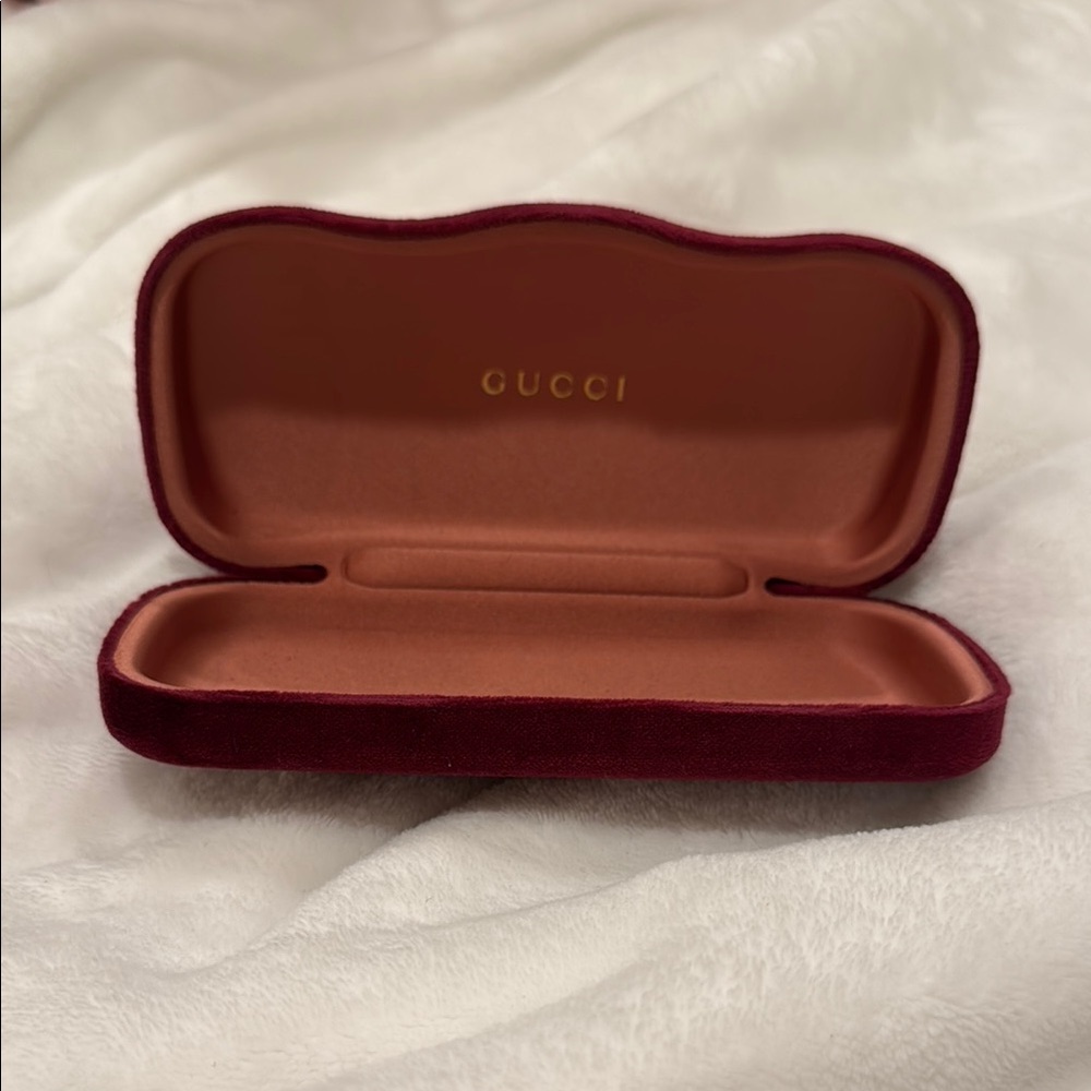 Gucci Purple Velvet Eyeglass Case